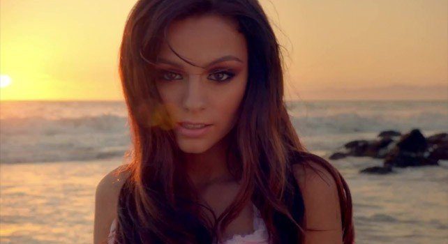 29 Interesting Facts About Cher Lloyd The Fact Site