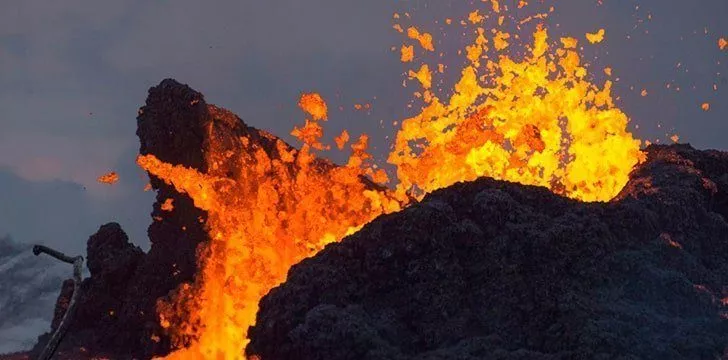 Hawaii grows by roughly 42 acres each year.