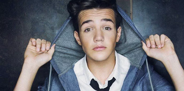 40 Facts About Aaron Carpenter - The Fact Site