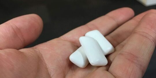 Differences Between Chewing Gum And Bubble Gum