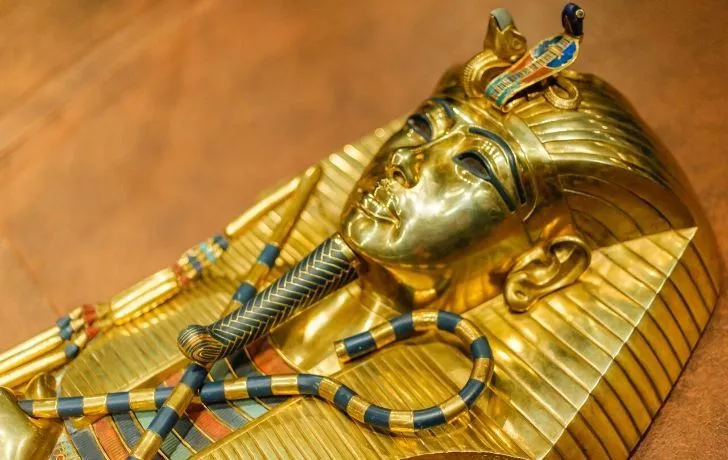 Tutankhamun golden coffin