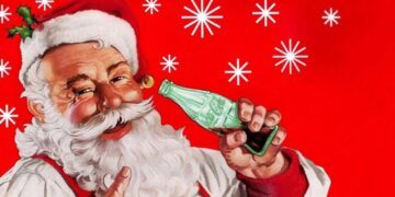 How Coca-Cola Changed Santa's Appearance