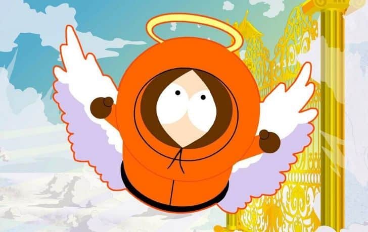 Kenny avec des ailes d'ange.