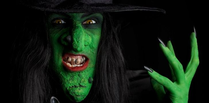 A scary witch with green skin