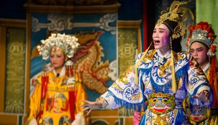Hungry Ghost Festival opera in China