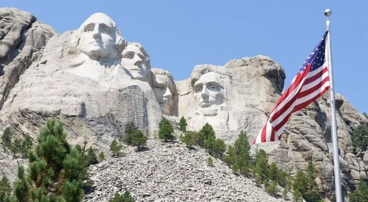 Mount Rushmore and the flag of the USA