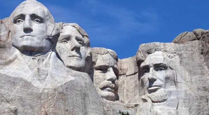 Mount Rushmore on a sunny day