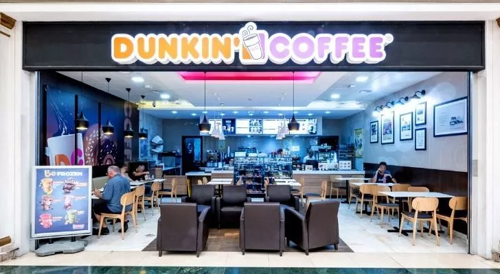A Dunkin Coffee cafe