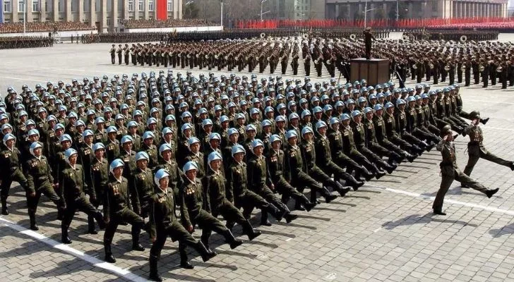 Many perfect rows of soldiers marching