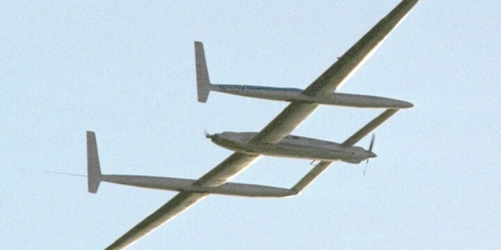 OTD in 1986: The first aircraft flew around the world without stopping or refueling.