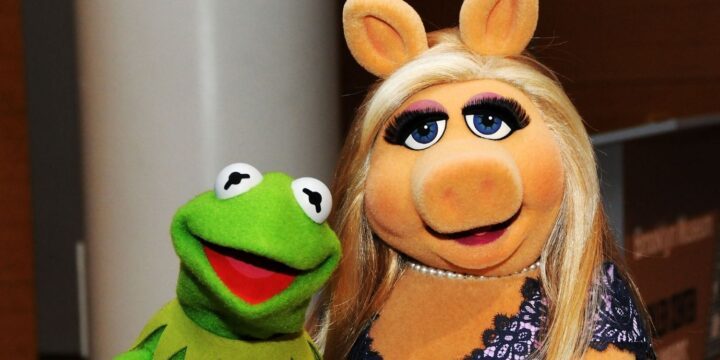 OTD in 2015: Miss Piggy and Kermit the Frog took to Twitter to tell the public that they had broken up.