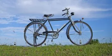 A history of bicycles