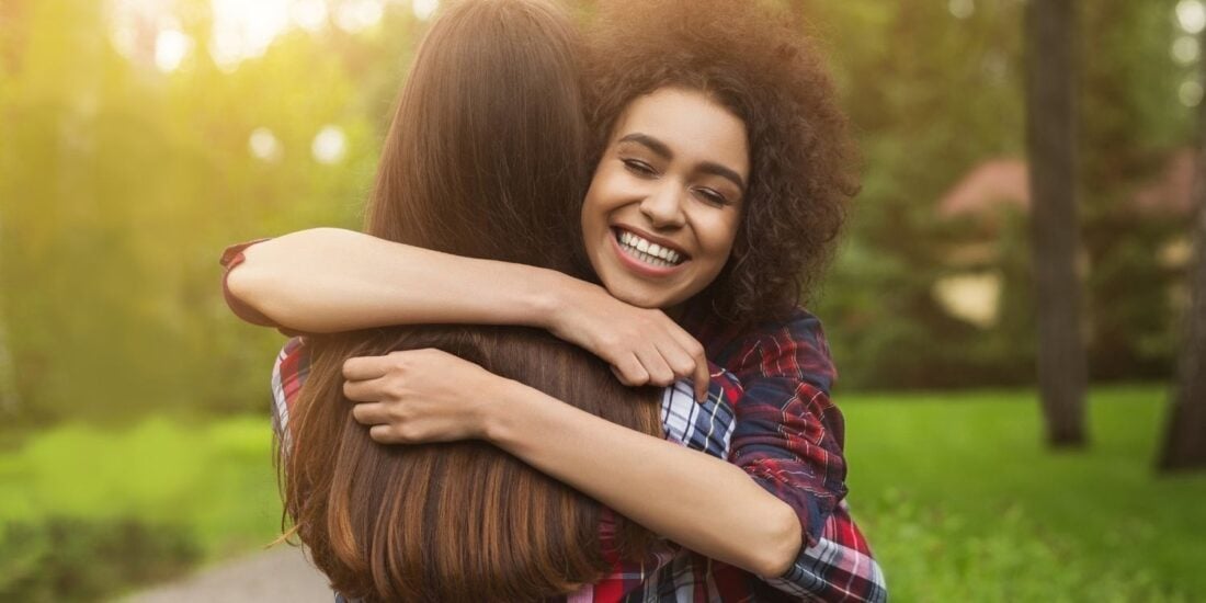 6 Health Benefits Of Hugging - The Fact Site