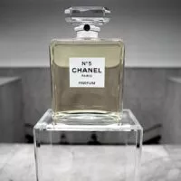 OTD in 1921: Perfume Chanel No.5 was released.