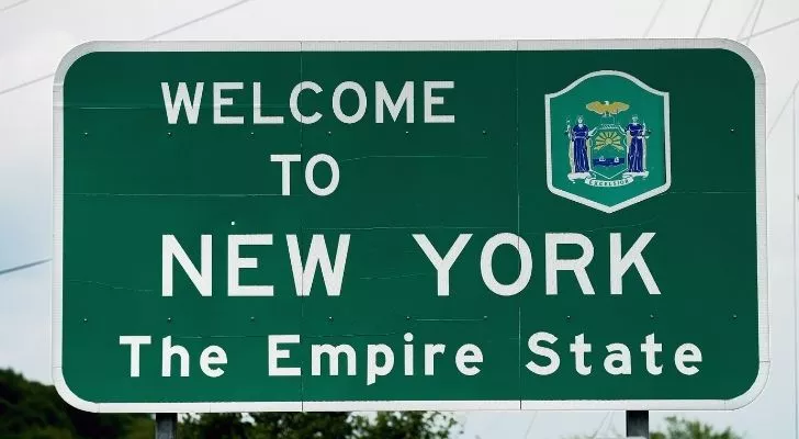 Welcome to New York sign