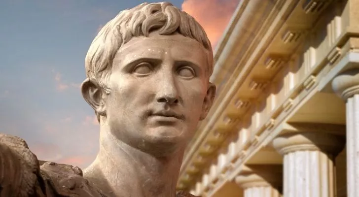 Julias Caesar statue