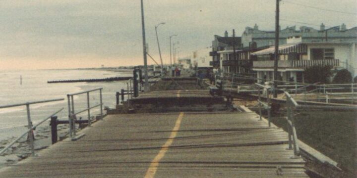 OTD in 1985: Hurricane Gloria finally dissipated after ripping through North Eastern US since September 16.