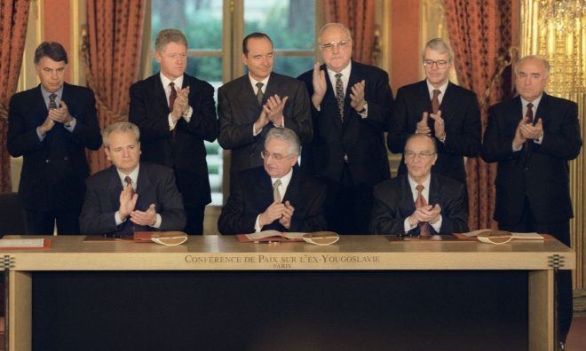 OTD in 1995: The Dayton Agreement was signed in Paris by leaders of various governments. This ended the conflict in the former Yugoslavia.