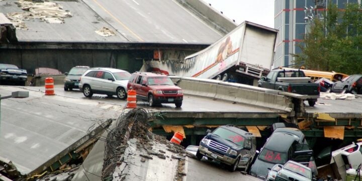 OTD in 2007: The Mississippi River Bridge collapsed during rush hour.