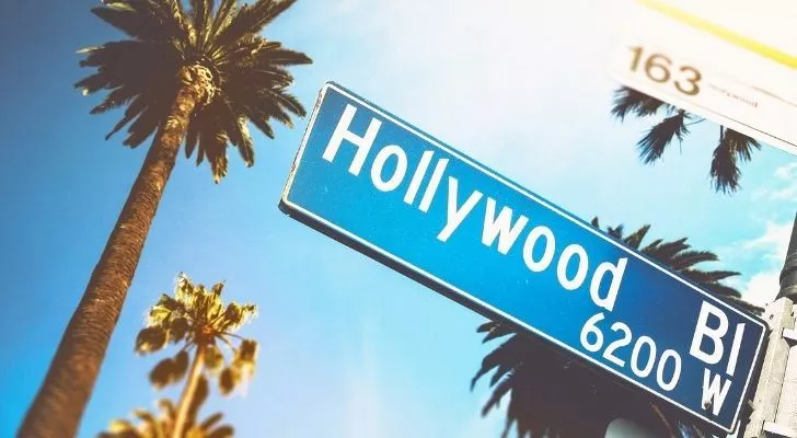 A Hollywood Boulevard street sign