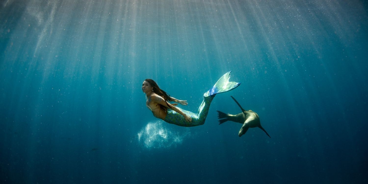 Sirene Creature acquatiche mistiche Ibrido donna pesce tritoni femmine Dea Derketo Cosa sono? Sono reali?