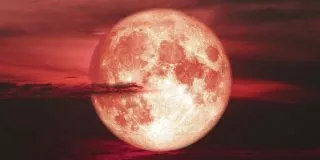What is a strawberry moon?
