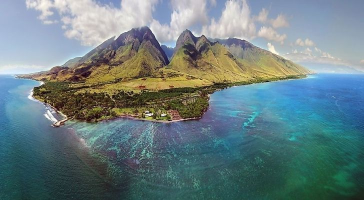 A stunning Hawaiian island
