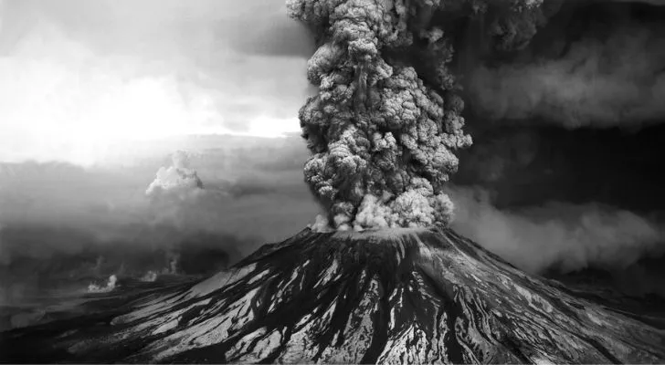 A photo of the biggest volcanic eruption in US history