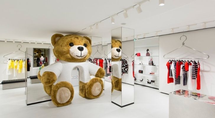 Una boutique Moschino