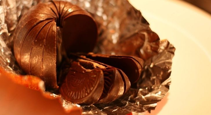Terry's cChocolate Orange segments splitting from the wrapper