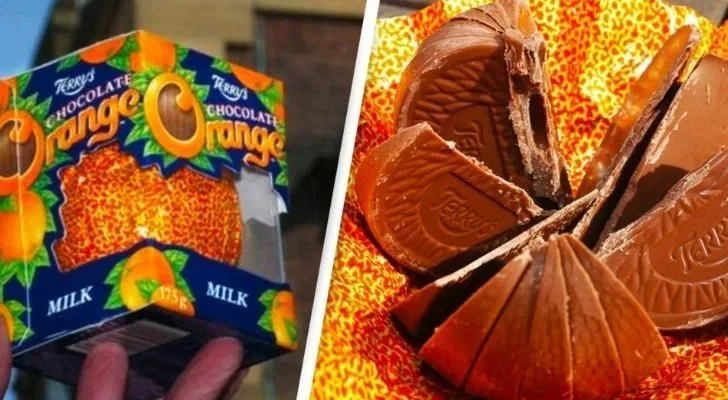 A boxed and unboxed chocolate orange