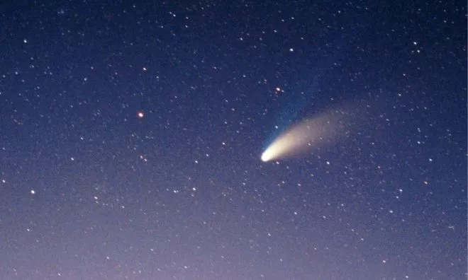 OTD in 1997: The super-bright comet "Hale-Bopp" reached its closest point to Earth at a distance of 1.215 AU