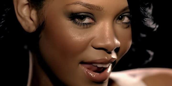 OTD in 2007: Rihanna's single "Umbrella" was released.