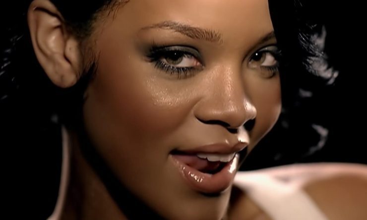 OTD in 2007: Rihanna's single "Umbrella" was released.
