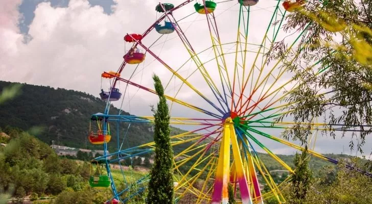 A colourful Ferris wheel