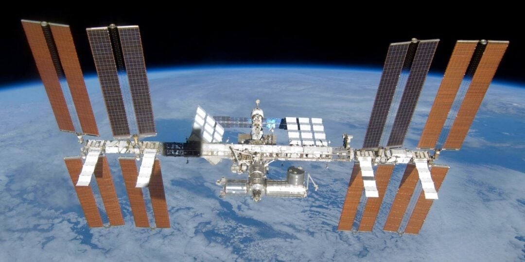 SPACE STATION FACTS visual data 5
