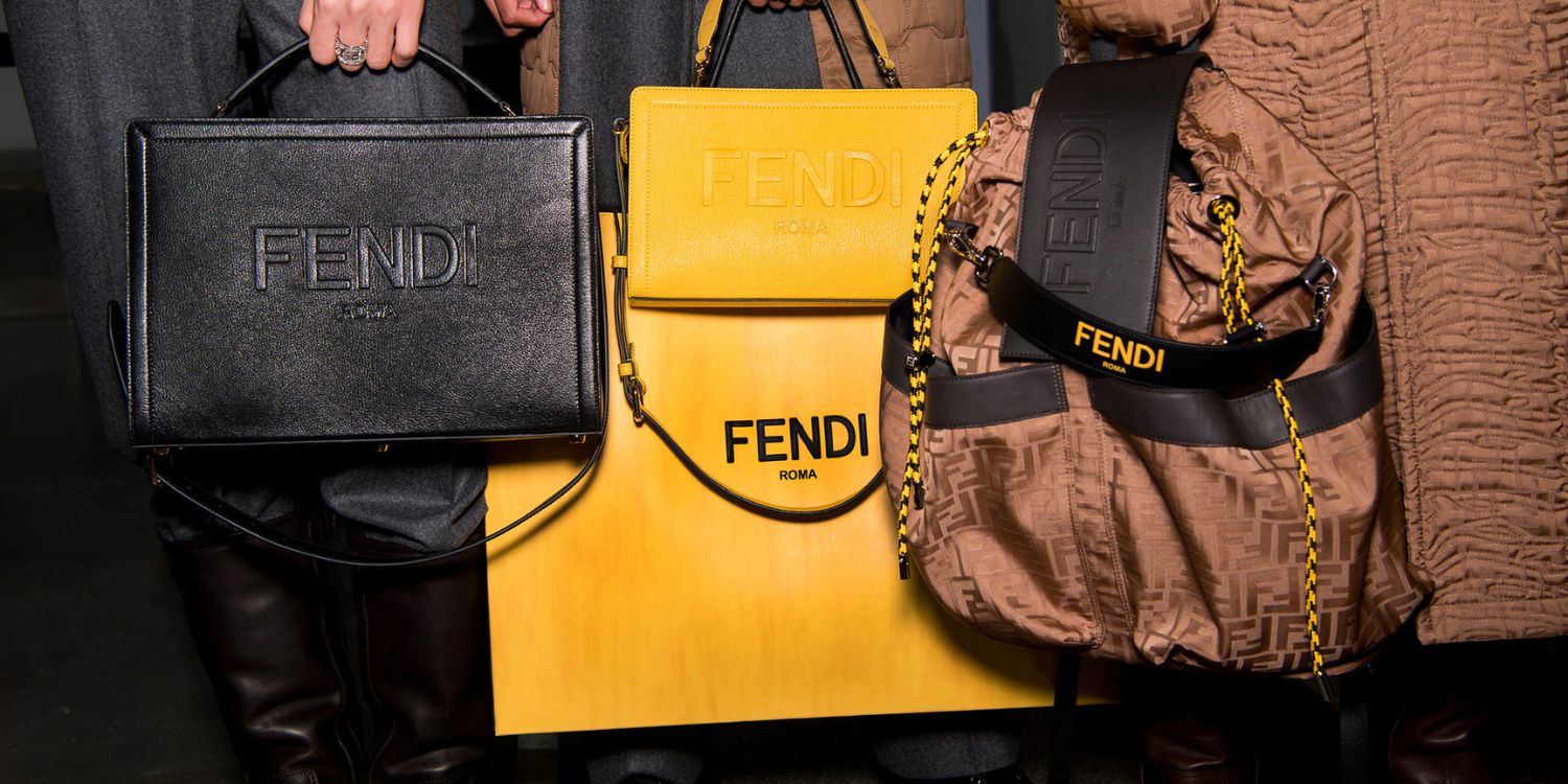 Fendi Logo  Fendi logo, Fendi, ? logo