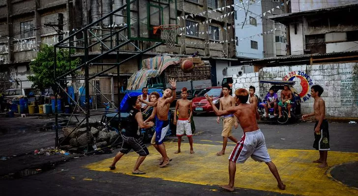Filipinos playing basketball