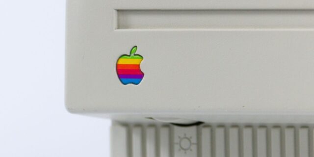 OTD in 1977: The Apple Computer Company became Apple Computers Inc.