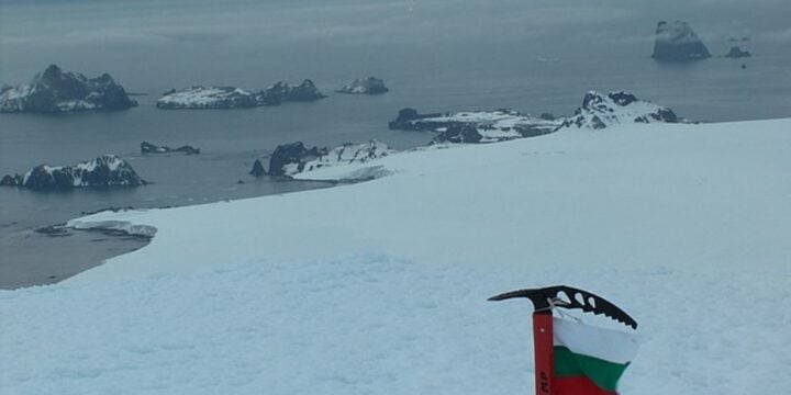 OTD in 1819: Captain William Smith discovered Williams Point at the far northeast of Livingston in the South Shetlands.