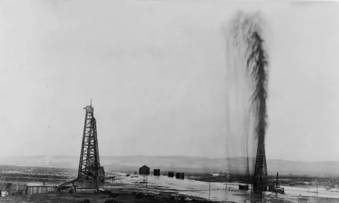OTD in 1916: Oil well gusher fired 1