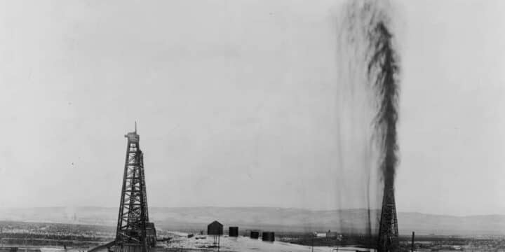 OTD in 1916: Oil well gusher fired 1