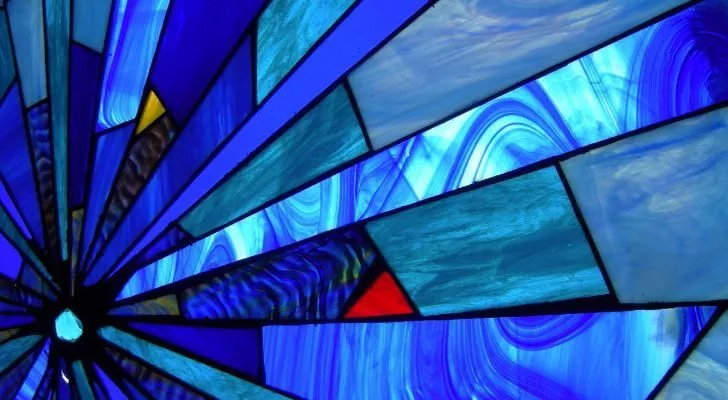 Multicolored glass panels