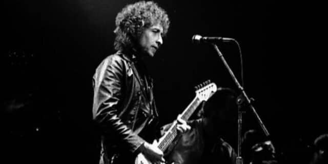 OTD in 1962: Singer Bob Dylan played at New York's famous Carnegie Hall.