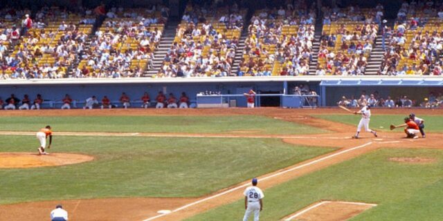 OTD in 1978: The "Dodgers" baseball team became the first major league to bring in 3 million fans for the season.
