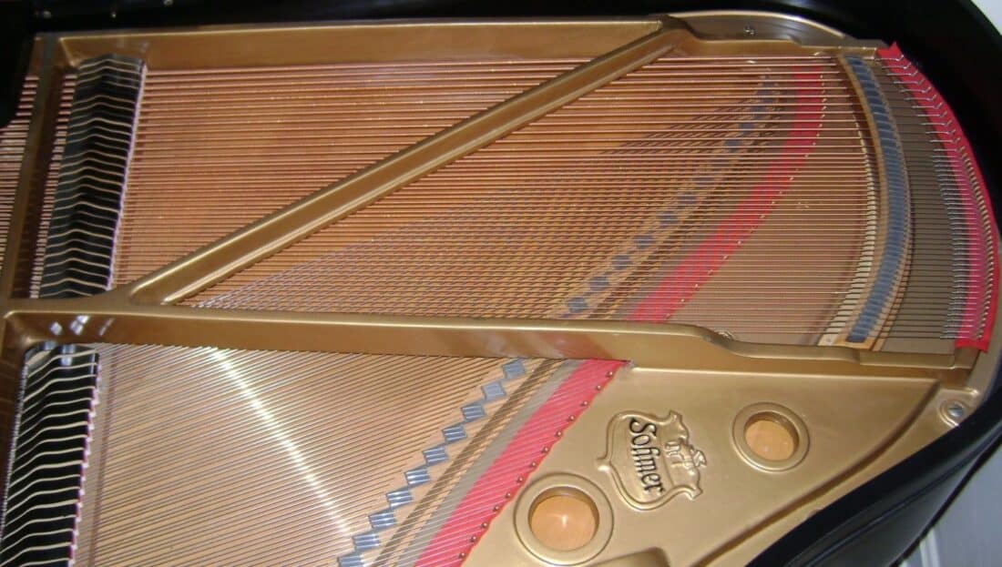 Key And String Instruments 8 Key Facts About the Piano That You Didn't Know - The Fact Site