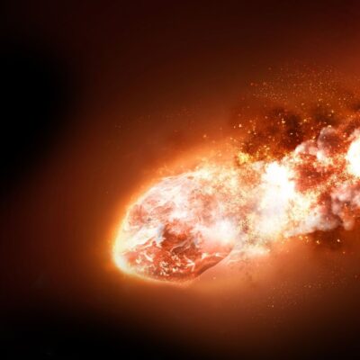 Fiery meteor burning up as it enters Earth’s atmosphere