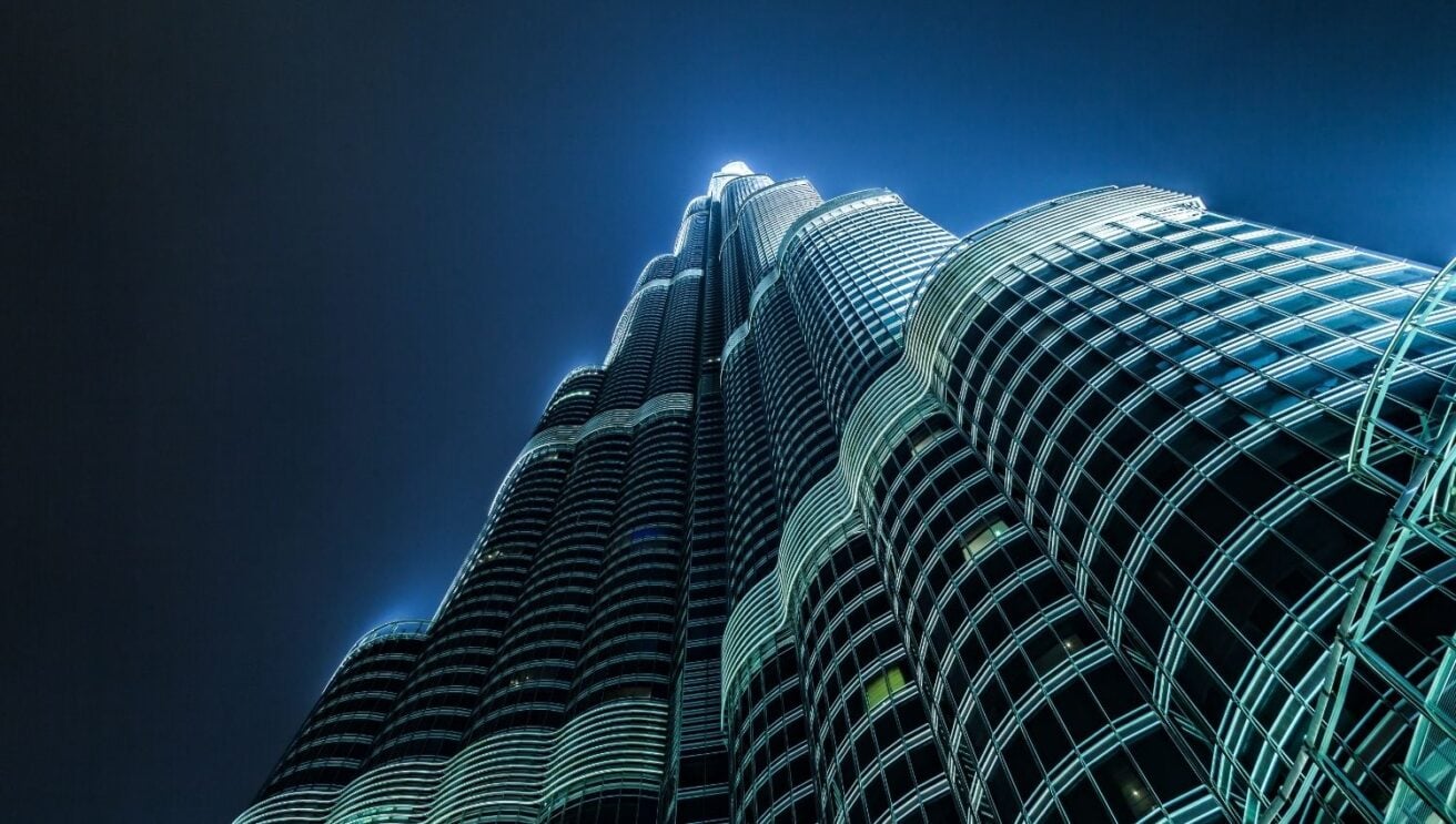10 Little Known Facts About Dubai s Burj Khalifa The Fact Site 10-little-known-facts-about-dubai-s-burj-khalifa-the-fact-site